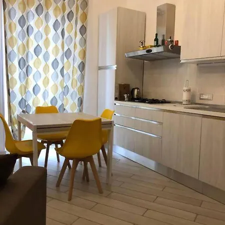 Nuovo A Pochi Minuti Dal Centro *